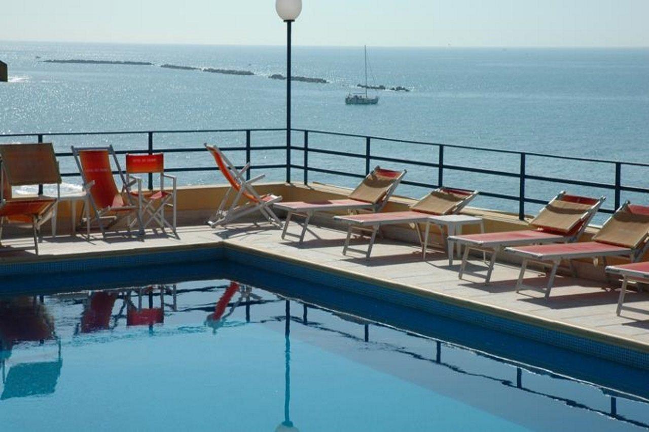 Grand Hotel Dei Cesari Anzio Extérieur photo