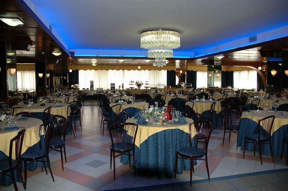 Grand Hotel Dei Cesari Anzio Extérieur photo