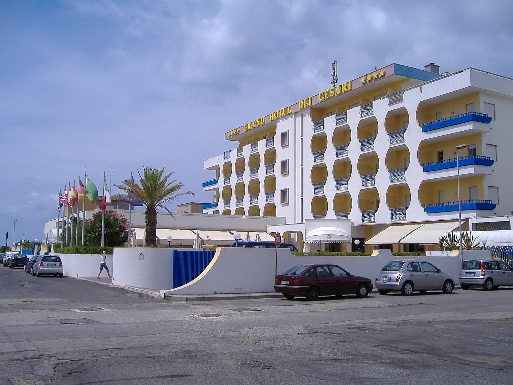 Grand Hotel Dei Cesari Anzio Extérieur photo